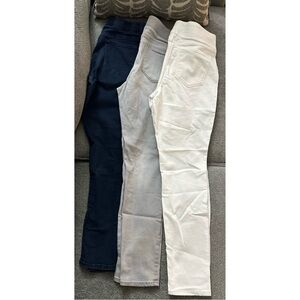 🚫SOLD🚫 Choose your pair of denim jeggings